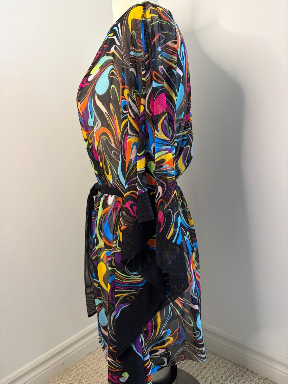 Multicolor Swirl Print Women’s Tunic with Belt - Picture 9 of 14